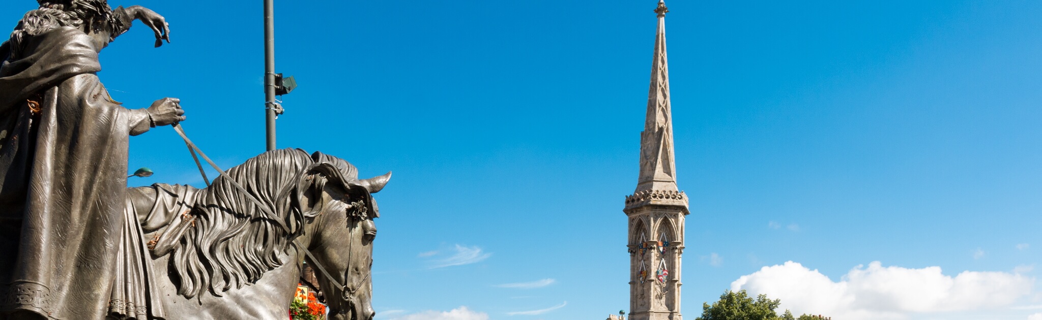 banbury area with spire and horse statue