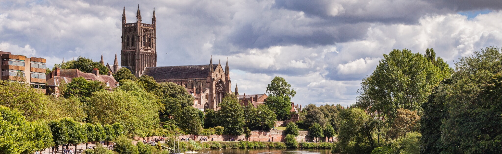 Worcester cathedral and river